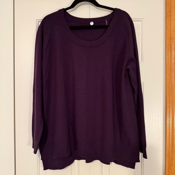 Margaret O'Leary Cashmere Sweater - Picture 1 of 6